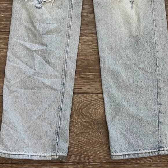 PacSun 90s Boyfriend Distressed Light Wash Denim Jeans Size 22 - Picture 7 of 16
